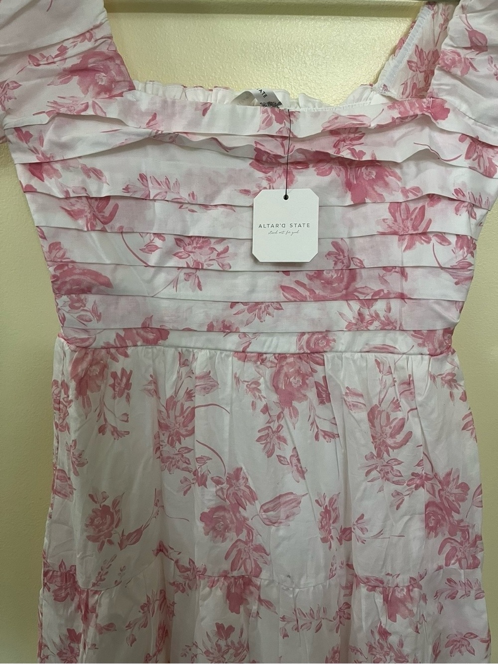 NEW Altar’d State White & Pink Floral Maxi Dress Size Small & Large Available - Picture 3 of 10